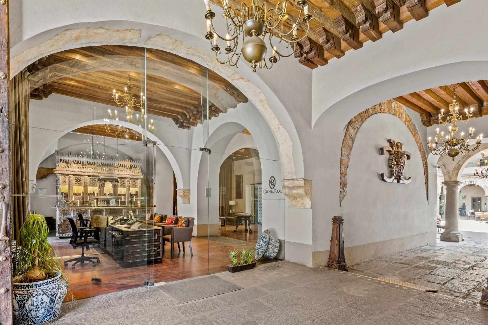 Quinta Real Puebla Hotel Exterior foto Interior of the hotel